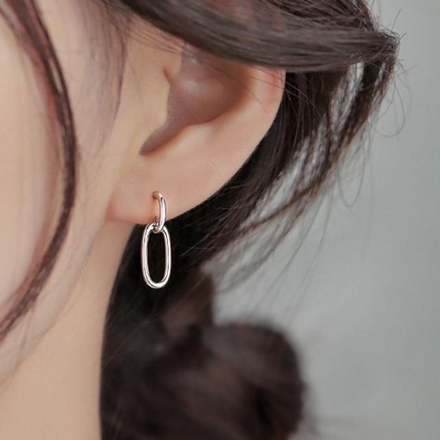 Hansha-Oval Sterling Silver Dangle Earring
