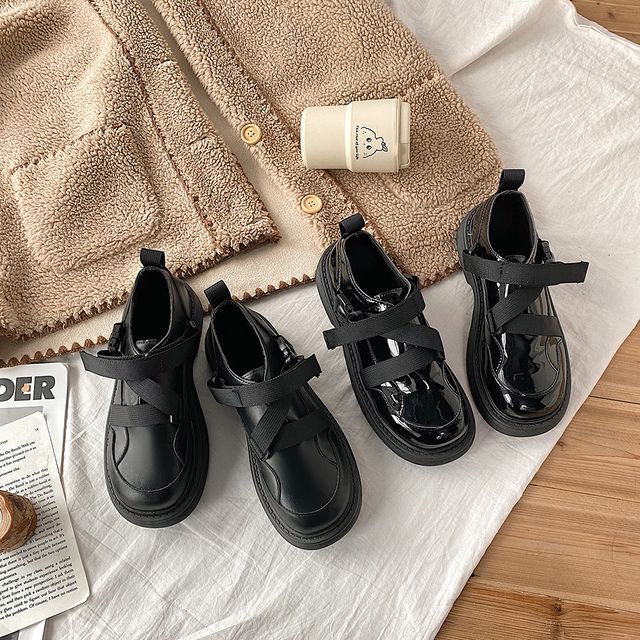 Queen Zoo Platform Shoes YesStyle