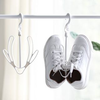 plastic shoe hanger