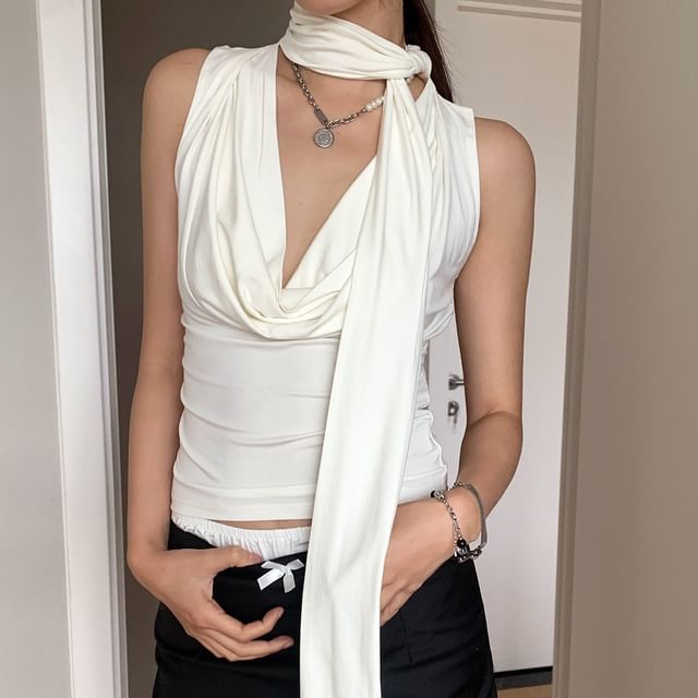 Striinkie-Sleeveless Cowl Neck Plain Top