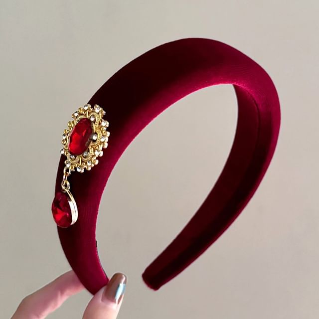 Kayochs - Rhinestone Velvet Padded Headband | YesStyle display picture 3