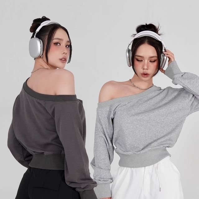 Amyway-Boatneck Plain Sweatshirt