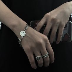 Banash - Smiley Face Chain Bracelet / Chain Open Ring Banash - Smiley Face Chain Bracelet / Chain Open Ring