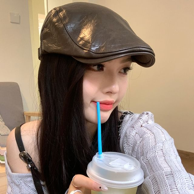 FROME Faux Leather Flat Cap YesStyle