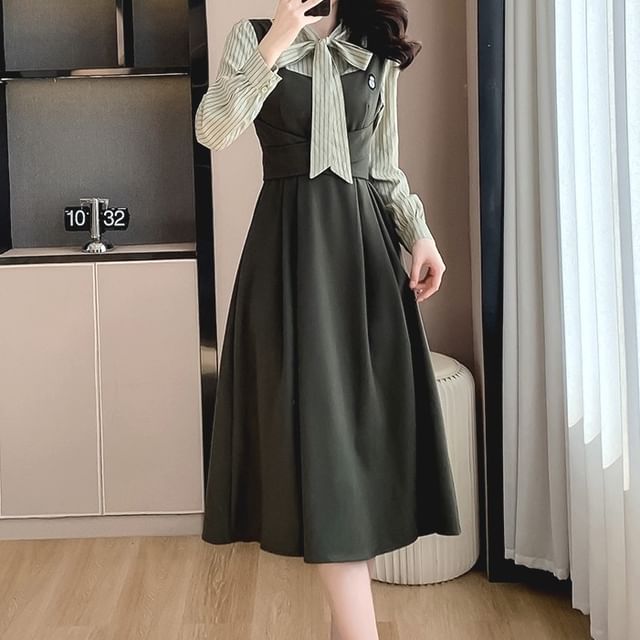 simple black tie dress ZAPAKASA Women Simple Halter Long Satin Formal Dress with Slit Keyhole Long Black  Tie Dress main image 1