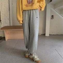 KUMI - Gray Fleece-Lined Cuff Sweatpants KUMI - Gray Fleece-Lined Cuff Sweatpants