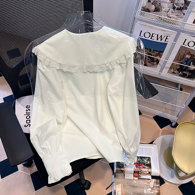 Magimomo-Puff-Sleeve Lace Trim Plain Blouse