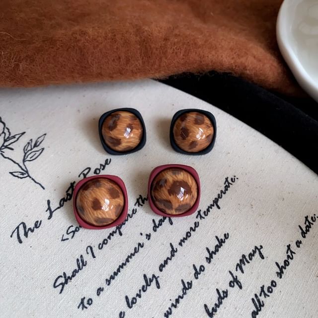 Kiren-Leopard Stud Earring