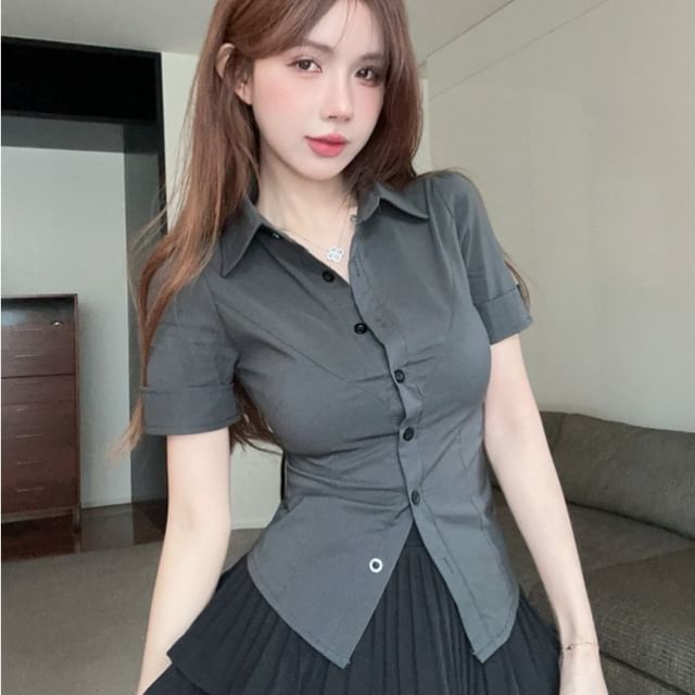 Whoosh-Short Sleeve Collared Plain Button Up Shirt