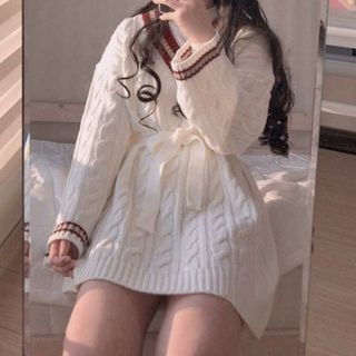 Glotto-V-Neck Cable-Knit Dress