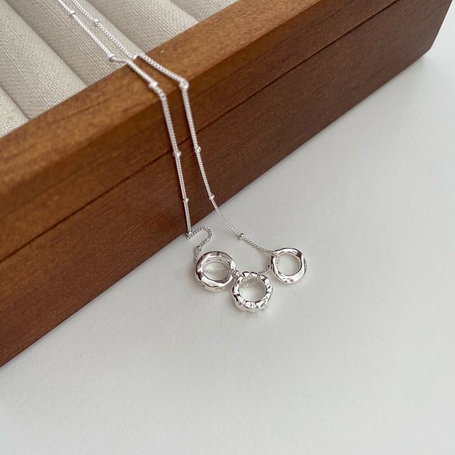 Hansha-Hoop Necklace