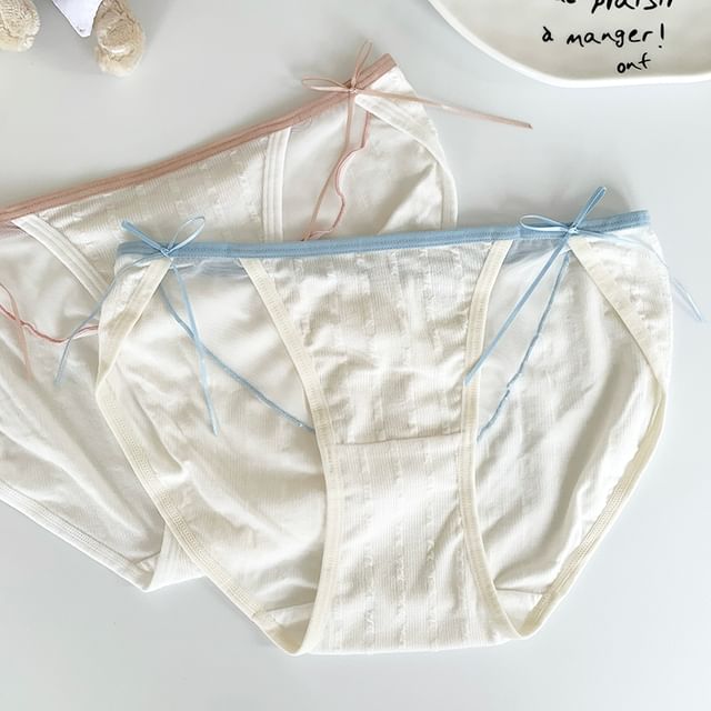 Gecko-Contrast Trim Panty
