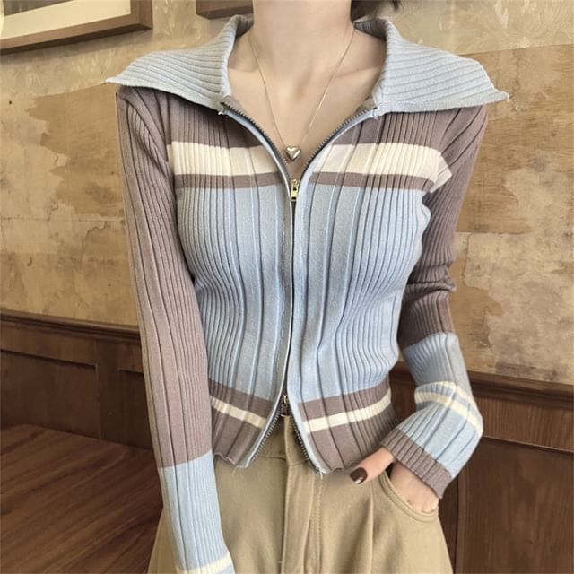 Sisyphi-Striped Ribbed Zip Cardigan