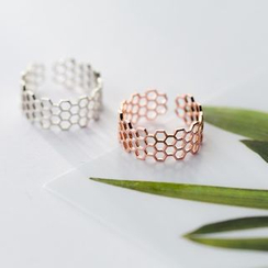 A’ROCH - Bague ouverte à perforations heagonales S925 A’ROCH - Bague ouverte à perforations heagonales S925