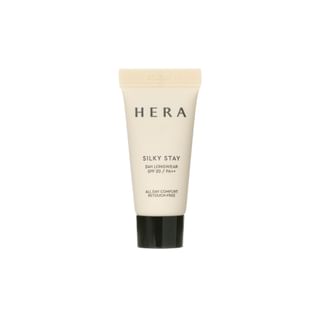 HERA - Silky Stay Foundation Mini