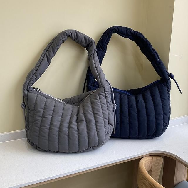 Cutie Pie-Plain Quilted Zip Shoulder Bag