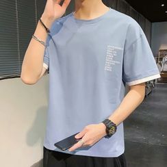 Wescosso - Lettering Short-Sleeve T-Shirt Wescosso - Lettering Short-Sleeve T-Shirt