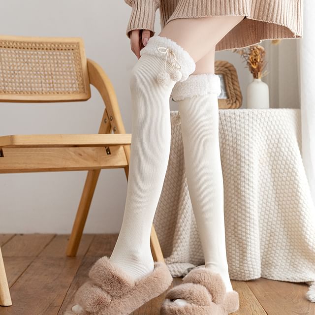 Whychunga-Plain Fluffy Trim Socks