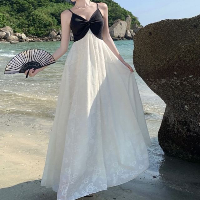 formal red dresses long Simple v neck satin prom dress red dress minimalist crepe wedding dress Sleeveless Back Hello Kitty - Dress Color:Silver/Silver