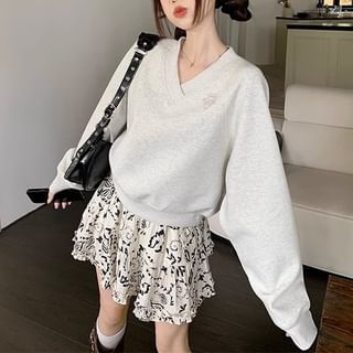 Striinkie-Long Sleeve V-Neck Plain Loose-Fit Pullover