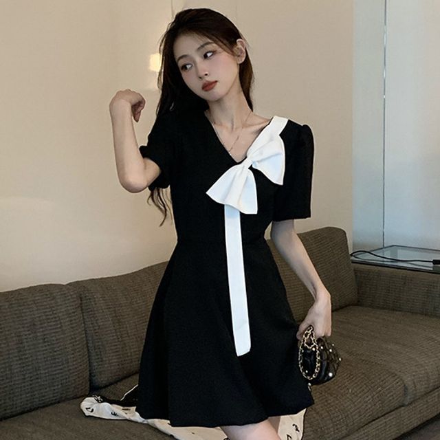 dress with bow tie neck