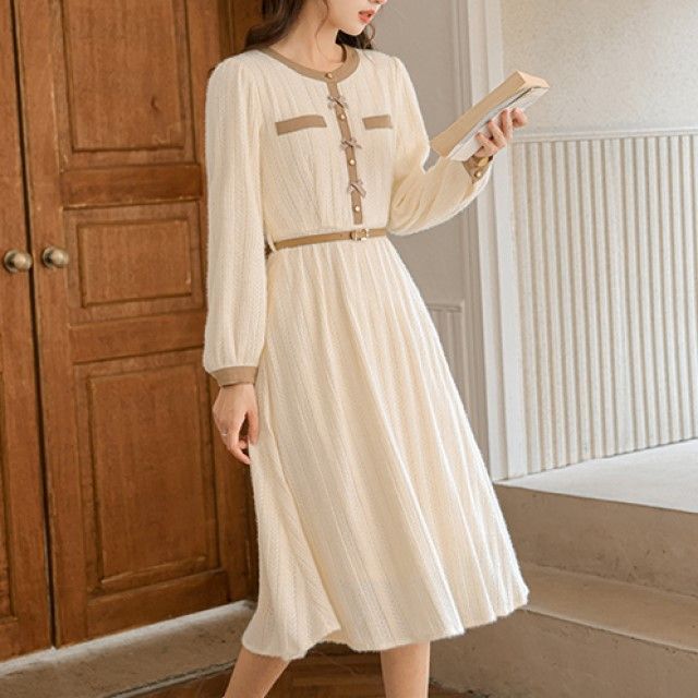 Wapiti - Long-Sleeve Crew Neck Two Tone Midi A-Line Dress | YesStyle