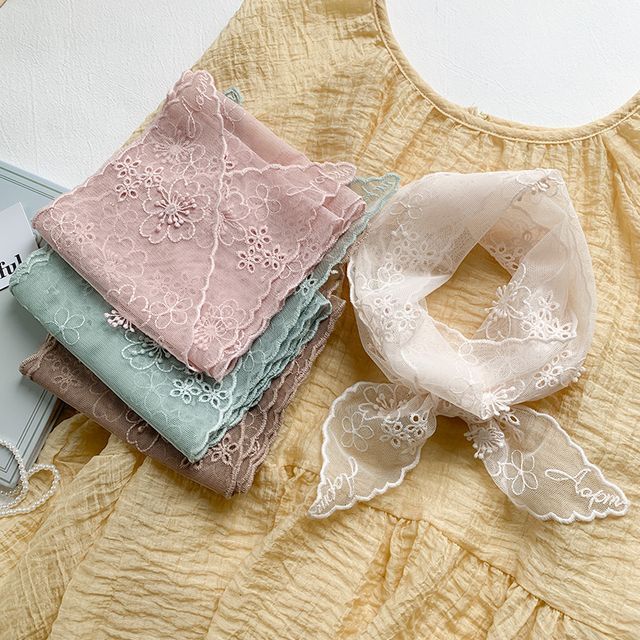Amandier-Lace Narrow Scarf