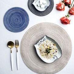 Cassandra - Round Placemat Cassandra - Round Placemat