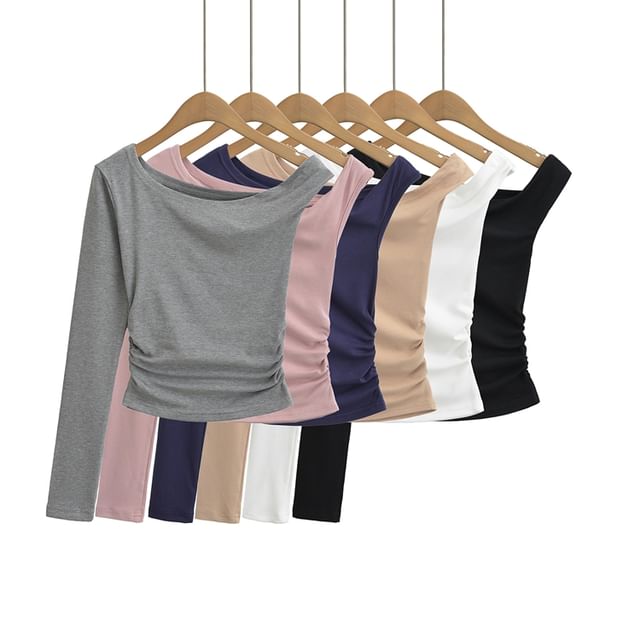 Ulark-One-Sleeve Boatneck Plain Crop Top