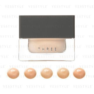 新品 THREE complete harmony foundation 203 THREE THREE Complete Harmony Foundation SPF 35 #203 28g/0.98