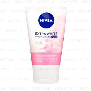 NIVEA - Extra White Pore Minimising Foam With Pearl Extract