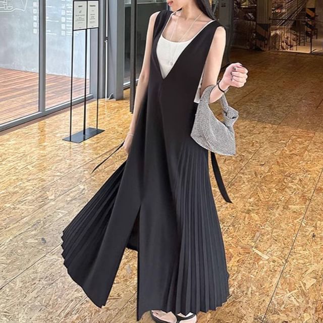 Coris - V-Neck Plain Front-Slit Maxi Dungaree Dress | YesStyle