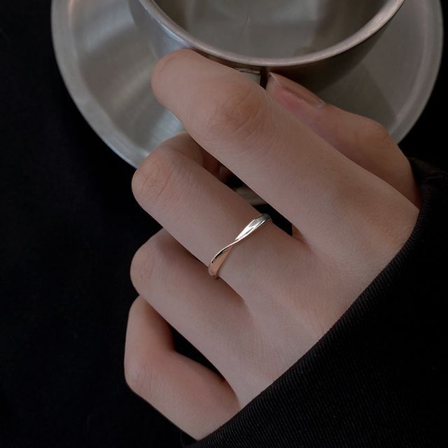 Dashiro-Twisted Sterling Silver Open Ring