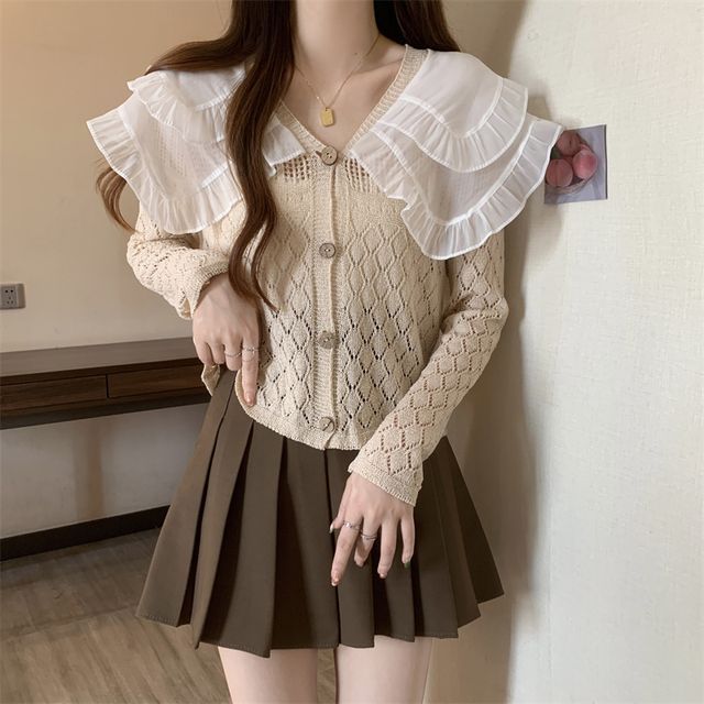 Everose-V-Neck Collared Plain Blouse