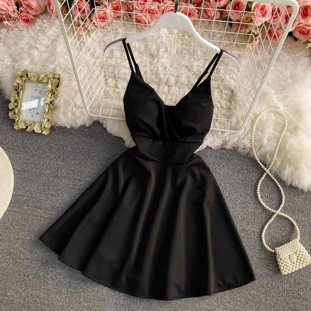 black plain mini dress Lace-Trim Mini Dress in Black main image 1