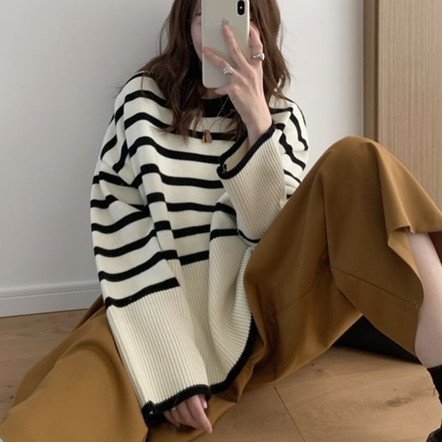 Sienne-Striped Round Neck Oversized Sweater