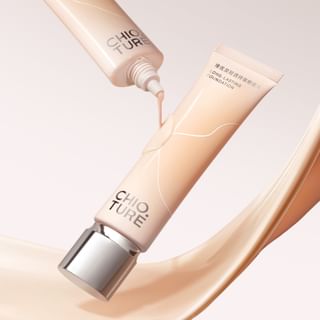 CHIOTURE - Light Long-Lasting Liquid Foundation - 2 Shades