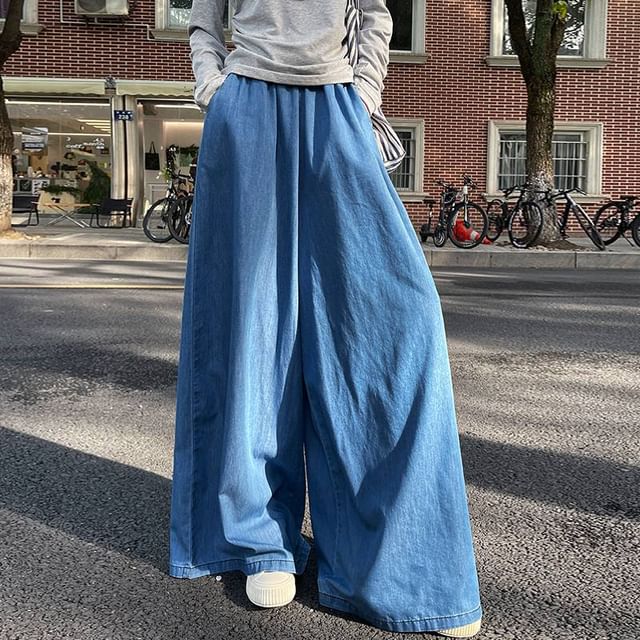 Lewwe-Elastic Waist Washed Wide Leg Jeans