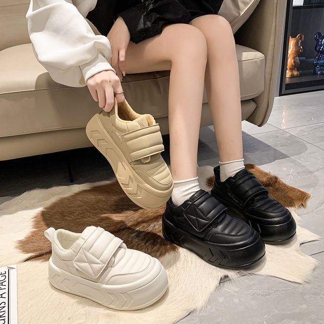 STEPUP - Adhesive Strap Platform Sneakers | YesStyle