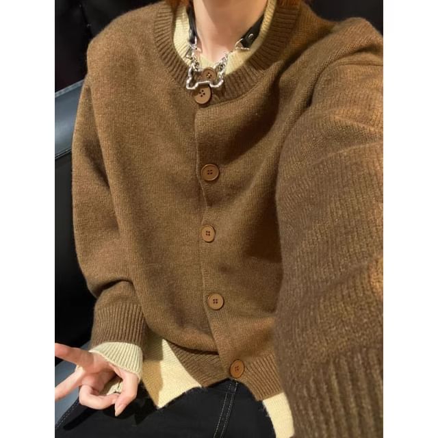 Savenne-Mock Two-Piece Round Neck Two Tone Cardigan