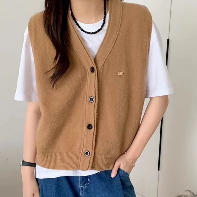 Cloud Nine-V-Neck Plain Button-Up Sweater Vest