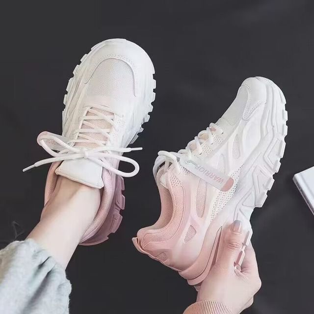 Sleeko-Gradient Mesh Panel Lace-Up Sneakers