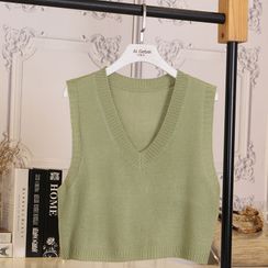 Algar - Cropped Knit Vest Algar - Cropped Knit Vest