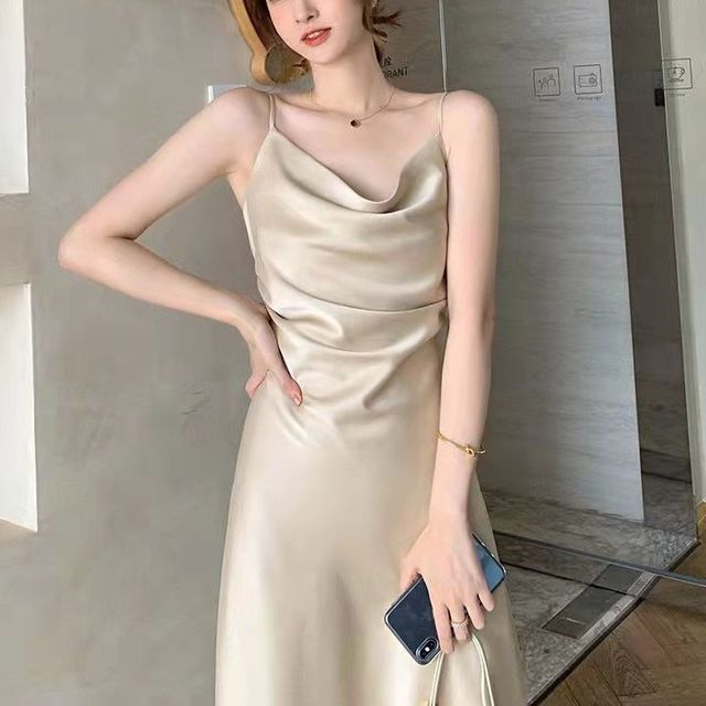 Lucuna-Spaghetti-Strap Slit Sheath Midi Dress
