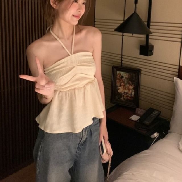 Odestra-Halter Neck Plain Crop Top
