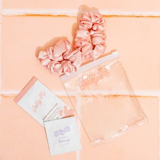 Jelly Ko - Cherry On Top Scrunchies Set