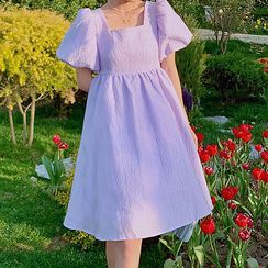 Jinyo - Short-Sleeve Square-Neck Midi A-Line Dress