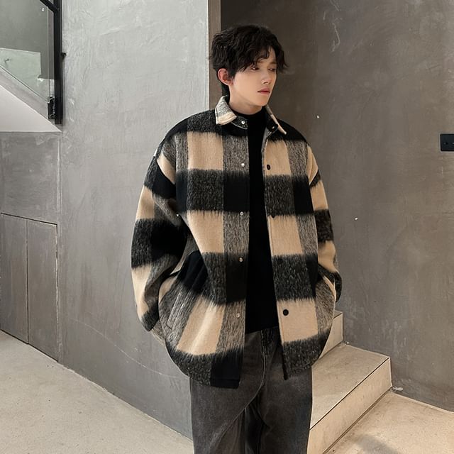 ravewider-Collared Plaid Button-Up Jacket