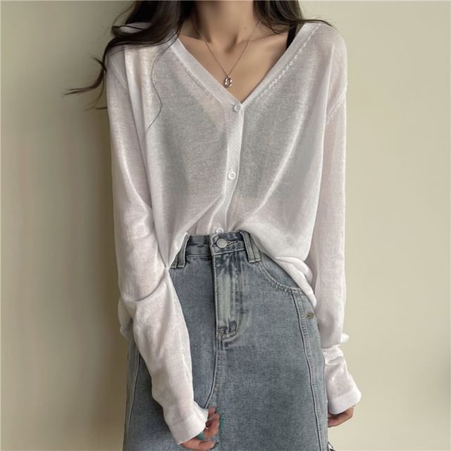 Sisyphi-V-Neck Sheer Plain Cardigan