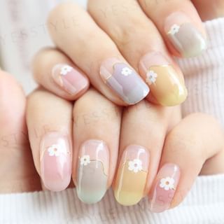 Lunacaca - Flower Of Radiant Dreams Nail Art Stickers